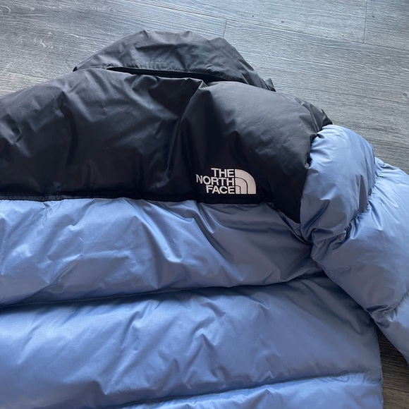 North face puffer coat - Picture 4 of 5